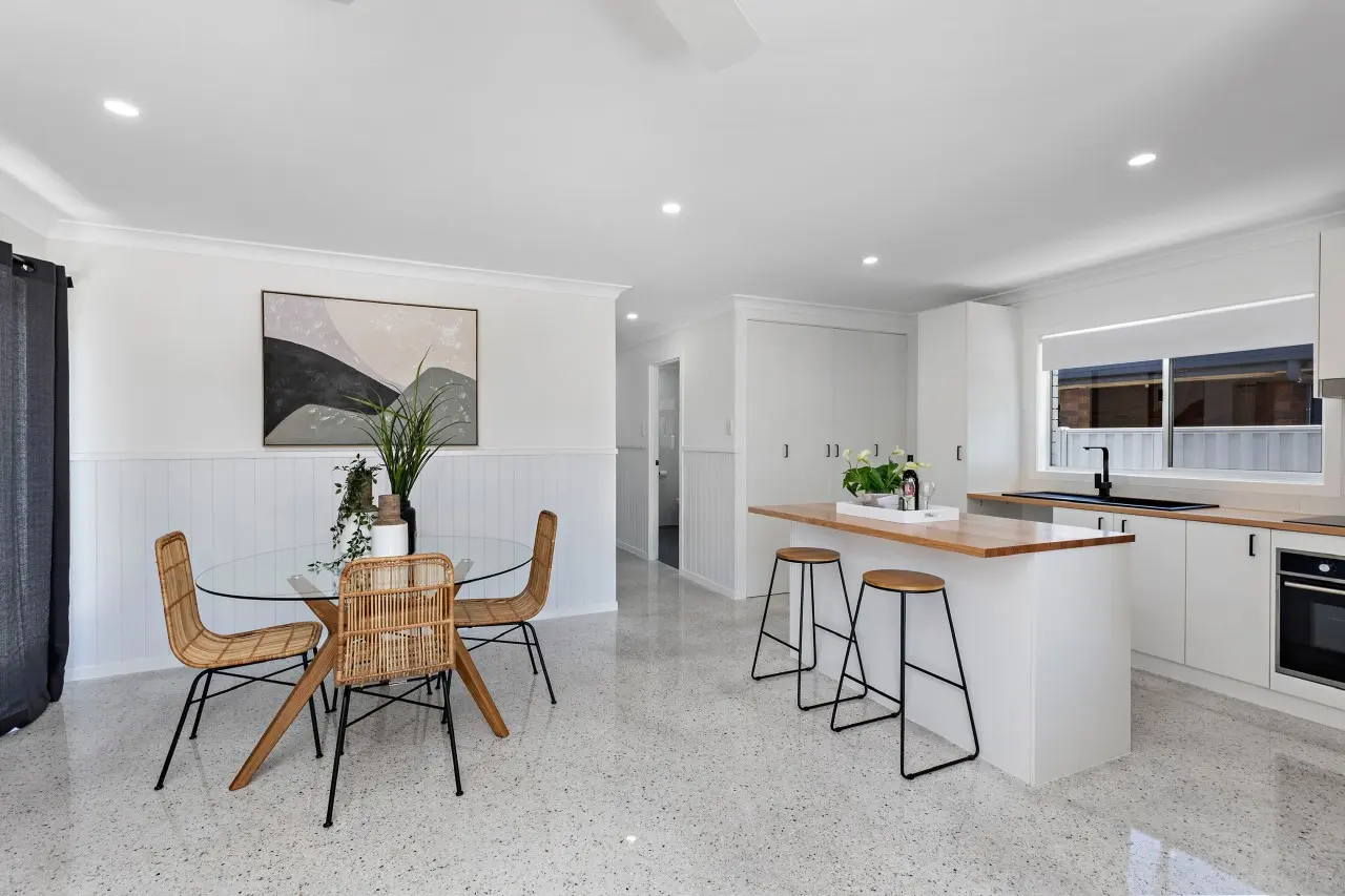 Epoxy Flake Broadcast Floor in home