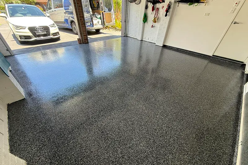 Sleek Graphite Garage with Ultra Flake®