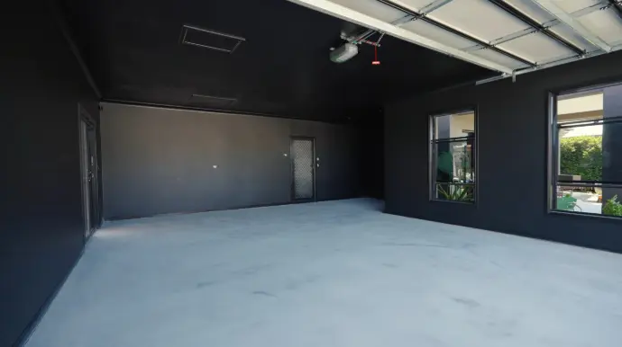 Residential Garage Ultra Flake Bronze Mica Highlight Mud Mods Beers Perennial Flooring