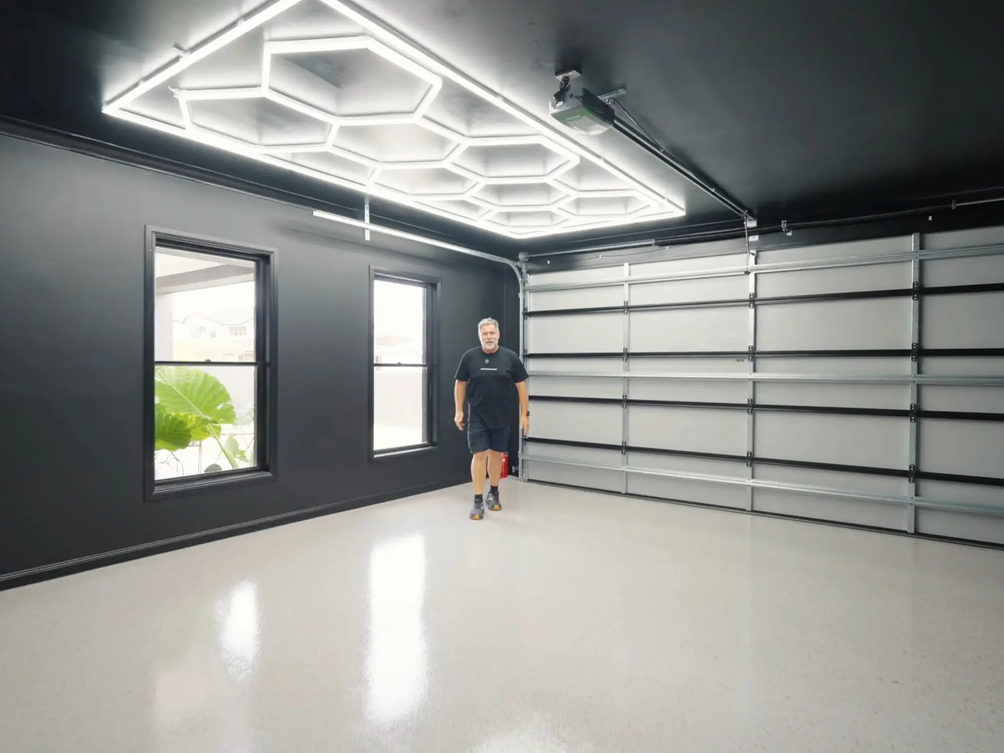 Residential Garage Ultra Flake Bronze Mica Highlight Mud Mods Beers Perennial Flooring
